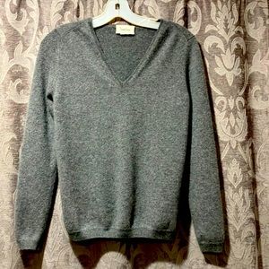 Neiman Marcus Cashmere Sweater